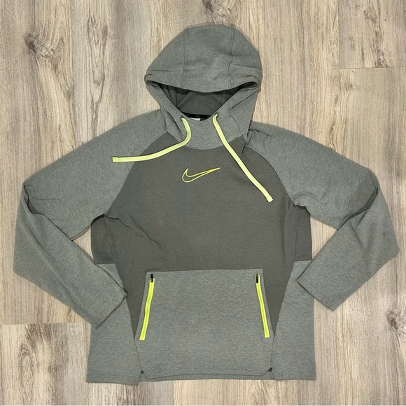 Nike Men’s Gray Therma-FIT Pullover Pullover Hoodie Sweatshirt Zip Pocket Size L - Picture 1 of 7